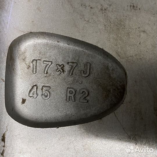 Варианты R17-х Оригинальных Toyota Rav 4