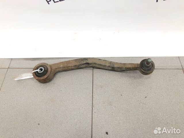 Рычаг задний левый Hyundai Equus седан 3.8 бензин