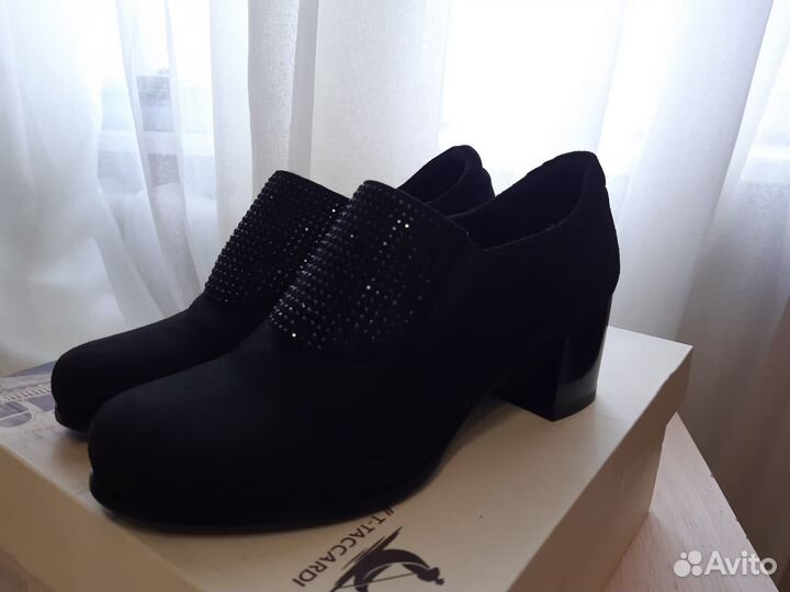 Новые туфли 37р