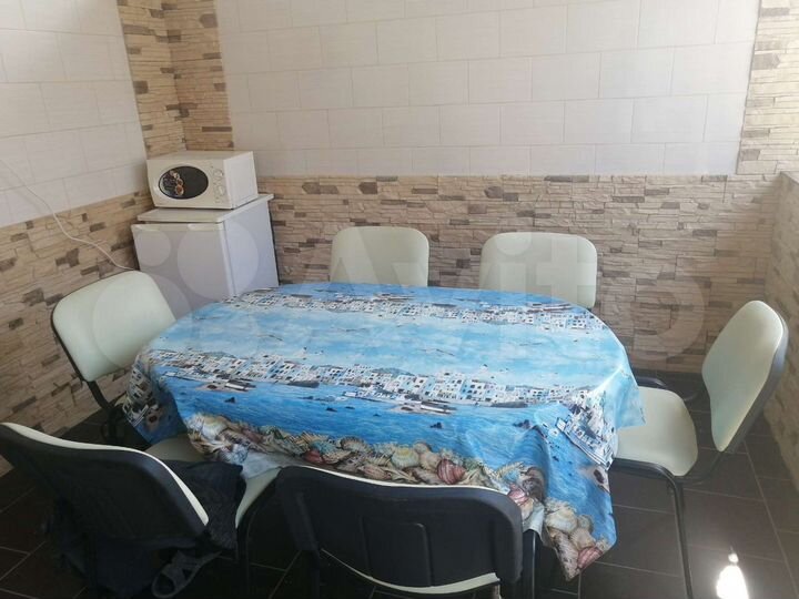 Комната 15 м² в 4-к., 1/1 эт.