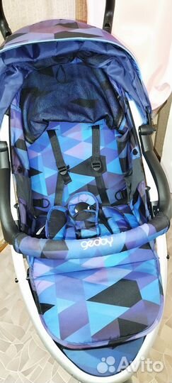 Прогулочная коляска Geoby