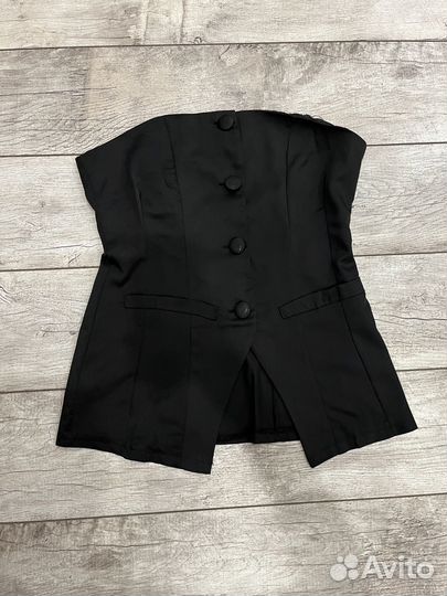 Корсет с брюками палаццо