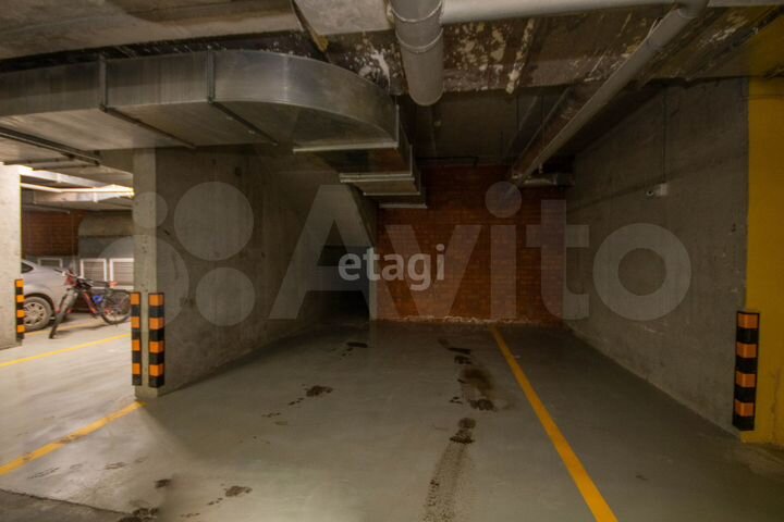 Машиноместо