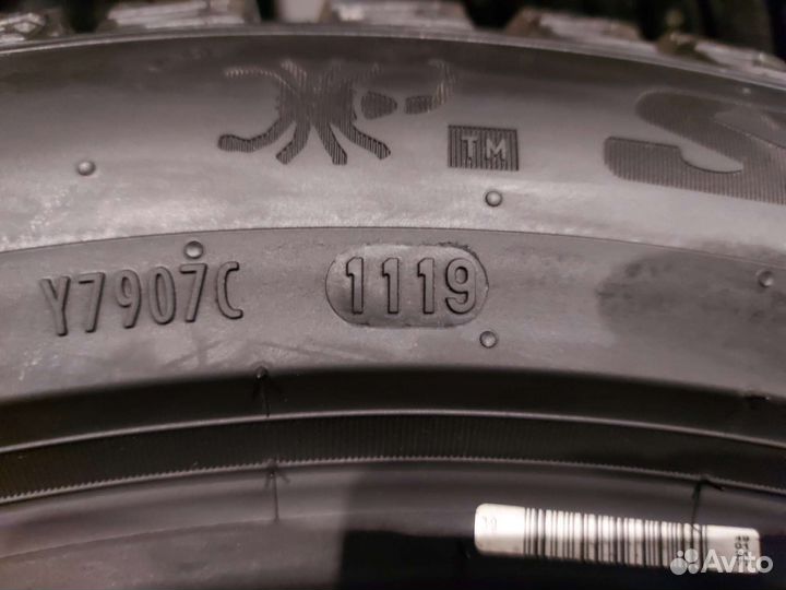 Pirelli Scorpion Ice Zero 2 225/50 R18 95H