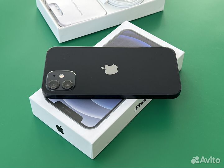 iPhone 12, 64 ГБ