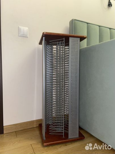 Подставка для дисков