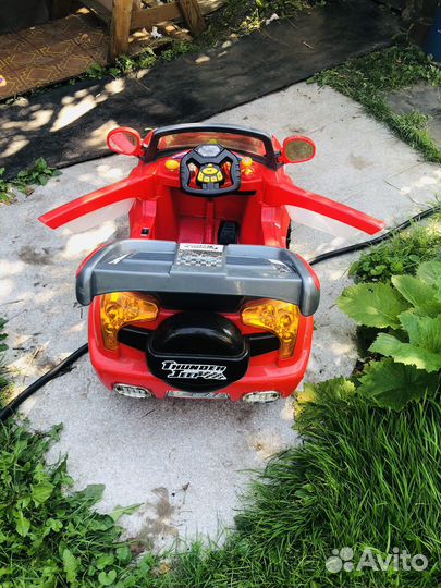 Детский электромобиль бу