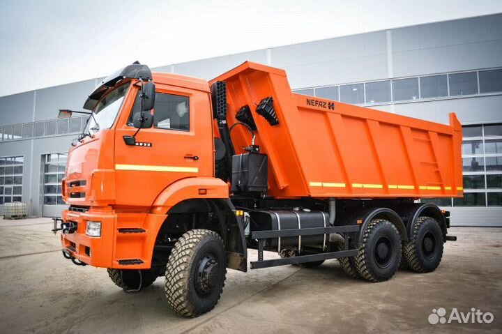 Водитель автомобиля акн