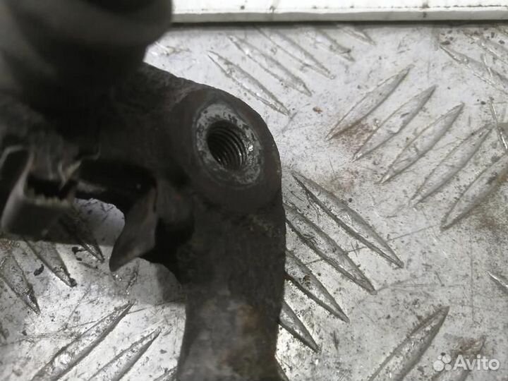 Скоба заднего правого суппорта Mitsubishi Lancer X