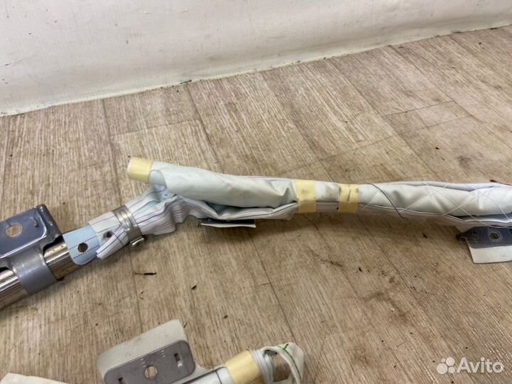 Аирбаг боковой (шторка безопасности) левый