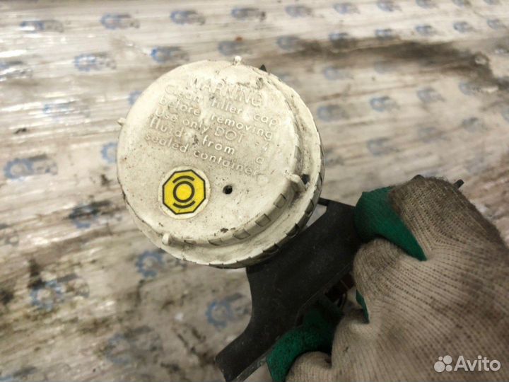 Главный тормозной цилиндр Opel Vectra B Y26SE 2002