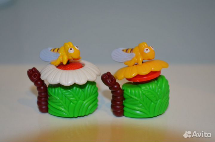 Игрушки Киндер Букашки