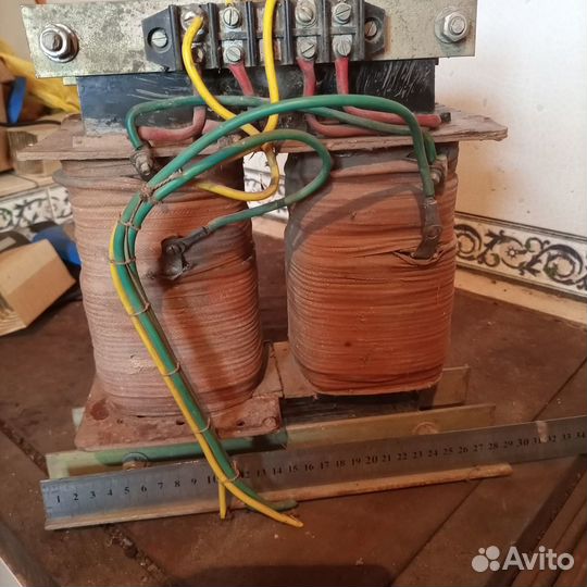 Понижающий трансформатор 220 100