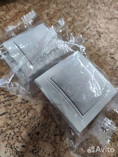 Выключатель одноклавишный