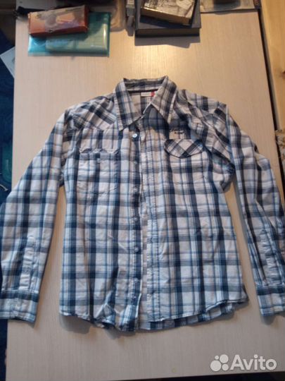 Рубашки школьные и пиджак