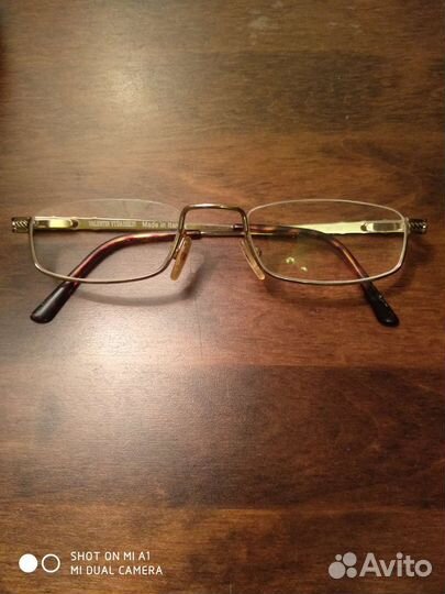 Оправа для очков/Валентин Юдашкин