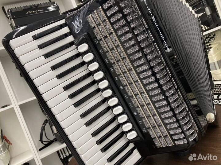 Аккордеон Weltmeister Cassotto