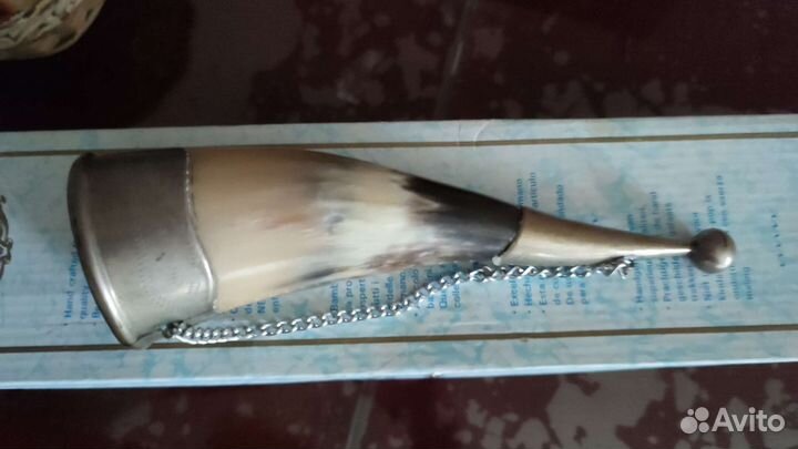 Сувенирные рога для вина