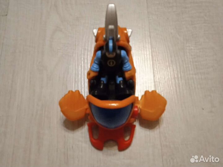 Игрушка искатель приключений