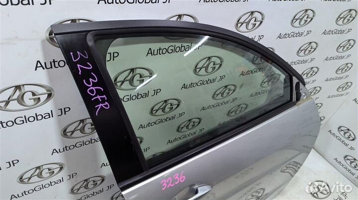 Дверь передняя правая Honda Vezel