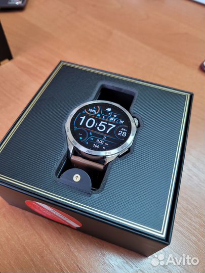 Смарт часы huawei watch 4