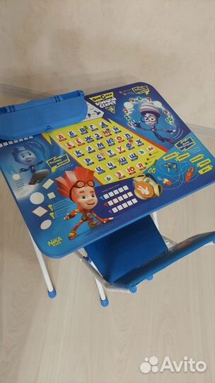 Детский стол и стул