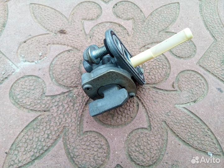 Кран бензобака yamaha yzf r1 yzf-r1 yzf r 1 yzfr1