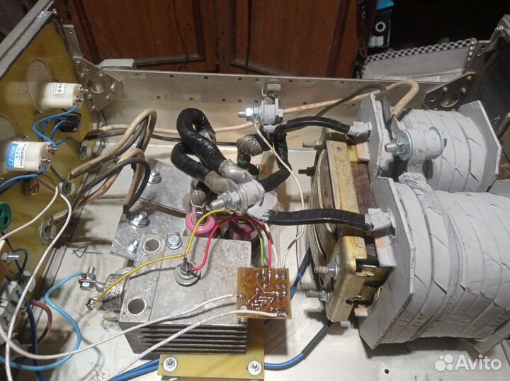 Пуско зарядное устройство 12 24 в. Пуск 650А