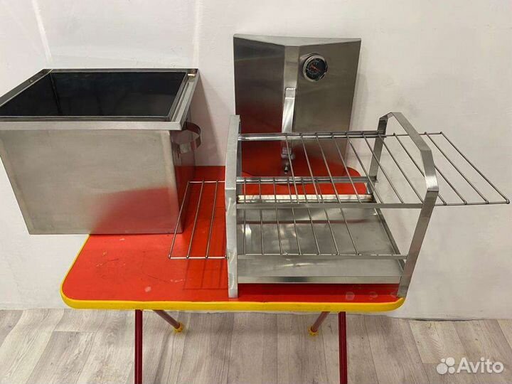 Коптильня горячего/холодного копчения