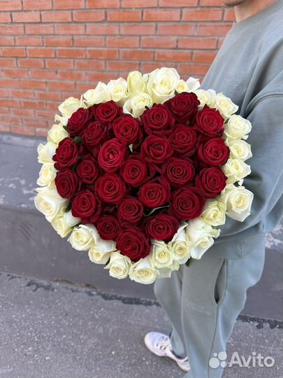 51 роза букет роз. Голландская роза сердце