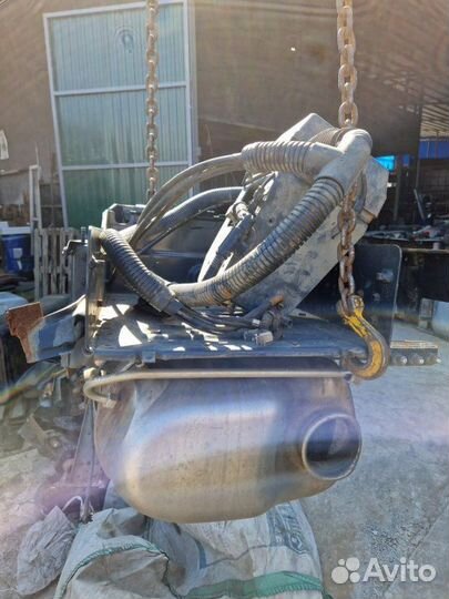 Ящик акб в сборе с глушителем Iveco Stralis