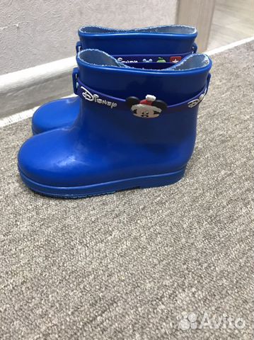 Резиновые сапоги