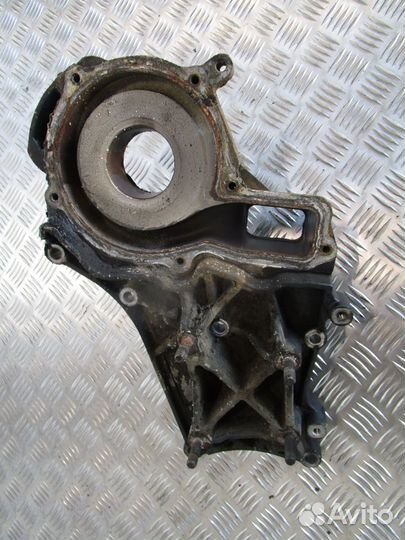 Корпус помпы renault 7422195476