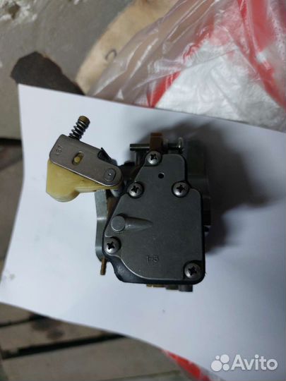 Карбюратор лодочного мотора Mercury 9.9-15