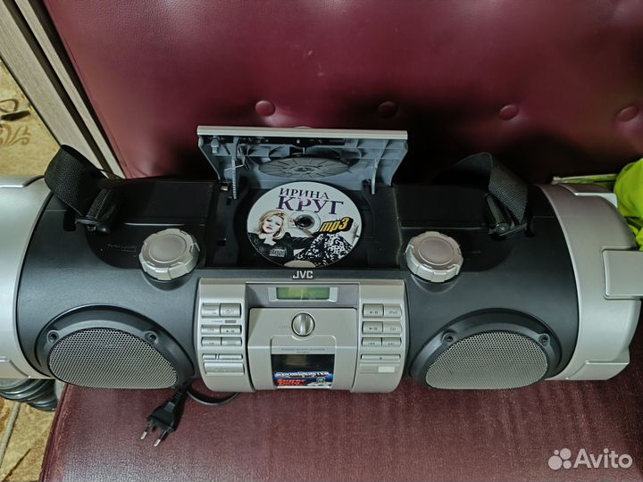 Бумбокс JVC RV-NB50