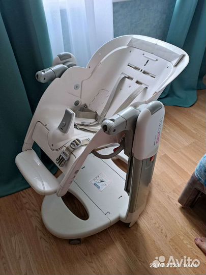 Стул для кормления tatamia