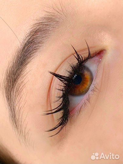 Наращивание ресниц Брови