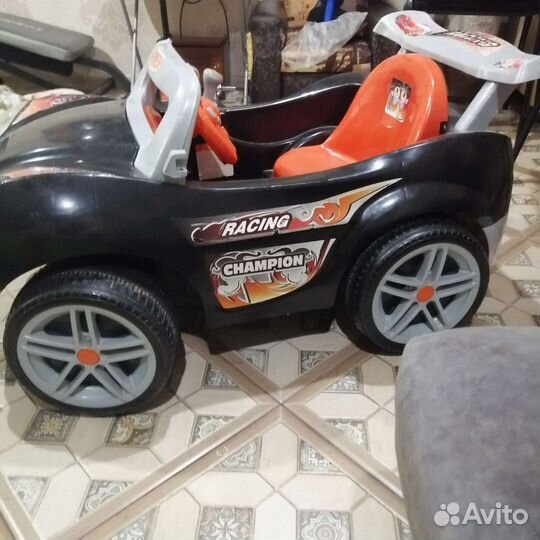 Детский электромобиль бу