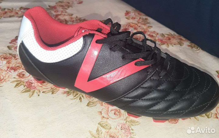 Футбольные бутсы 40 размер