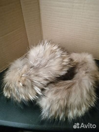 Меховой воротник из енота
