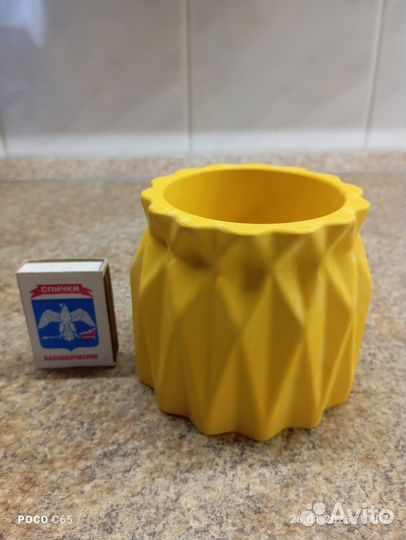 Подсвечник, подставка для телефона и другое