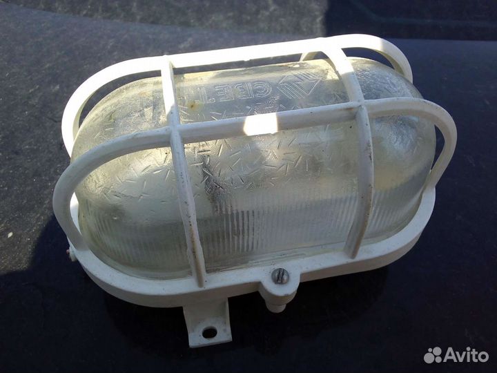 Светильник б/у
