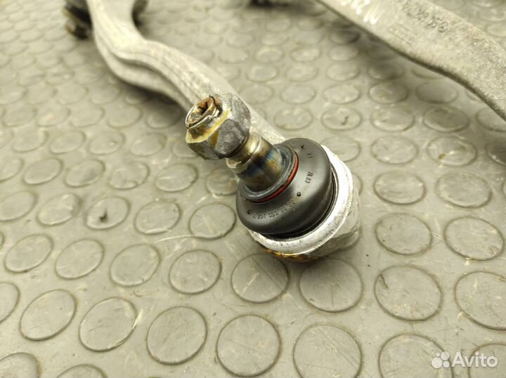 Рычаги передние Mercedes-Benz W204 M271.860 1.8T