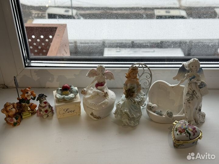 Фарфоровые статуэтки
