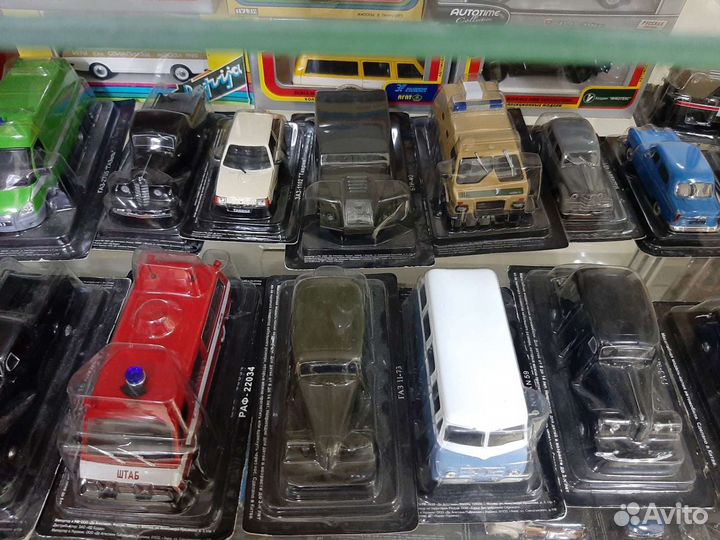 Модели автомобилей 1/43 деагостини. deagostini