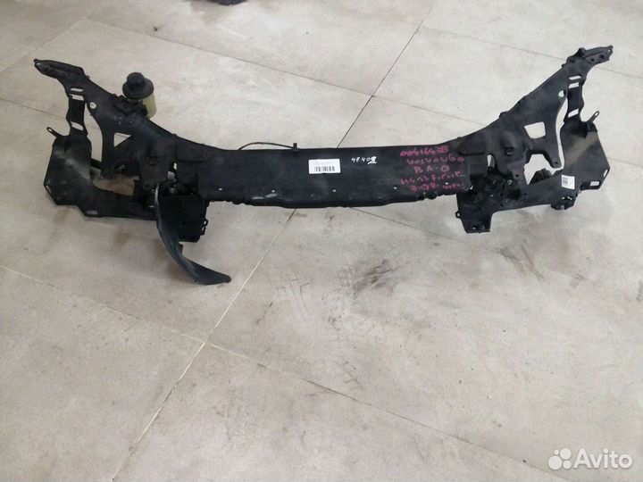 Передний панель телевизор на Volvo s 60 v 60