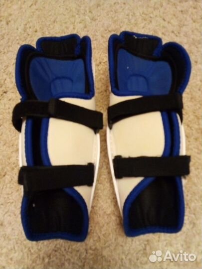 Продается хоккейная форма