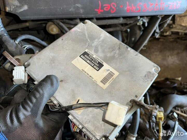 Двигатель Toyota Ipsum ACM21 2azfe