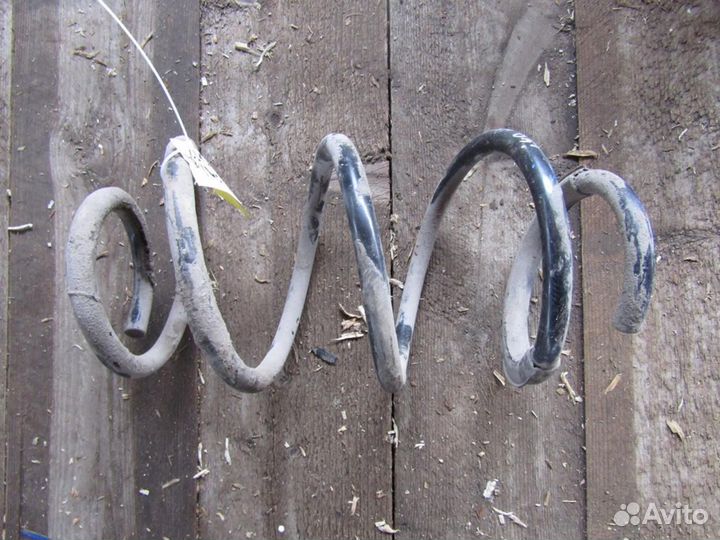 Пружина передняя i40 2011