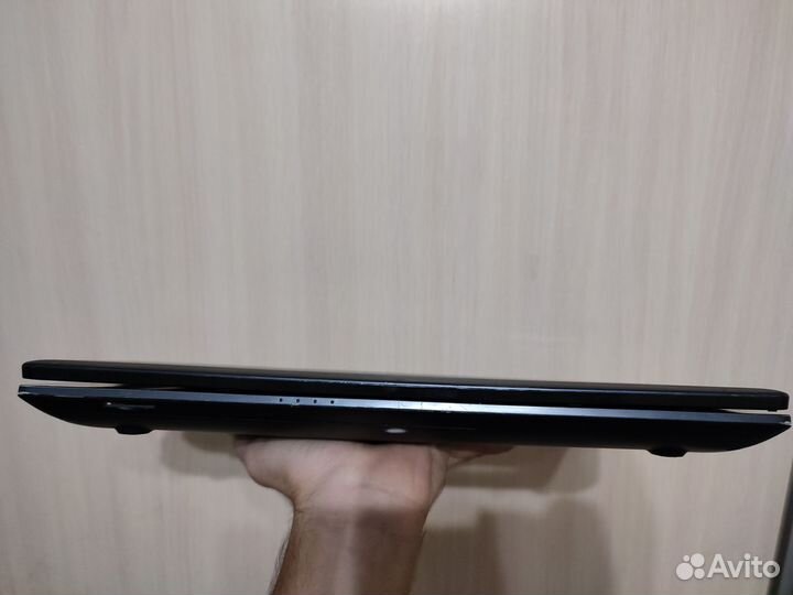 Ноутбук samsung np300e5a